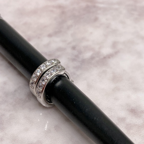 NWOT!! 18K White Gold Plated Slim Huggie Earrings - Picture 7 of 8